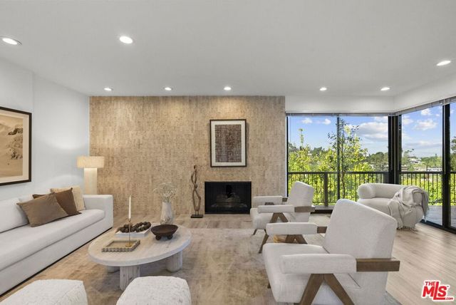 13523 Cheltenham Drive, Sherman Oaks, CA 91423