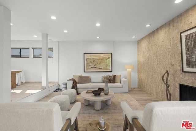 13523 Cheltenham Drive, Sherman Oaks, CA 91423