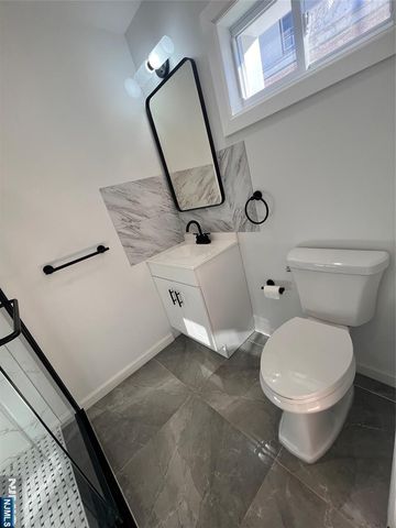 281 Hope Avenue, Passaic, NJ 07055