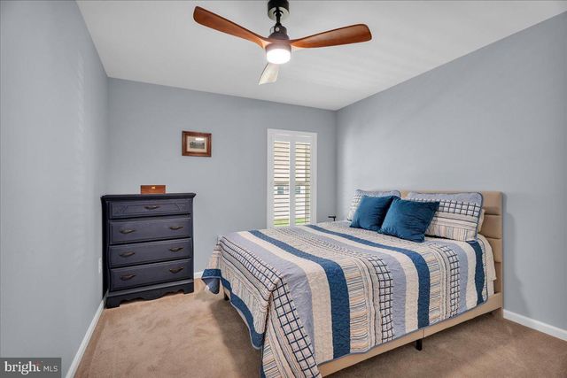 2230 MONMOUTH LN, Williamstown, NJ 08094