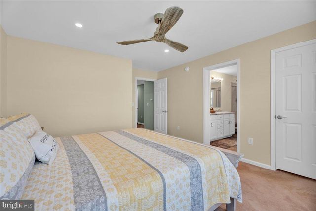 2230 MONMOUTH LN, Williamstown, NJ 08094