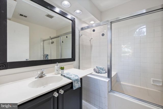 960 YACHTSMAN WAY, Annapolis, MD 21403