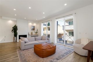 11723 Goshen Avenue 103, Los Angeles, CA 90049