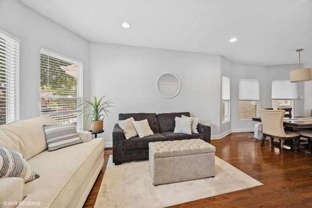 3206 Highland Avenue, Berwyn, IL 60402