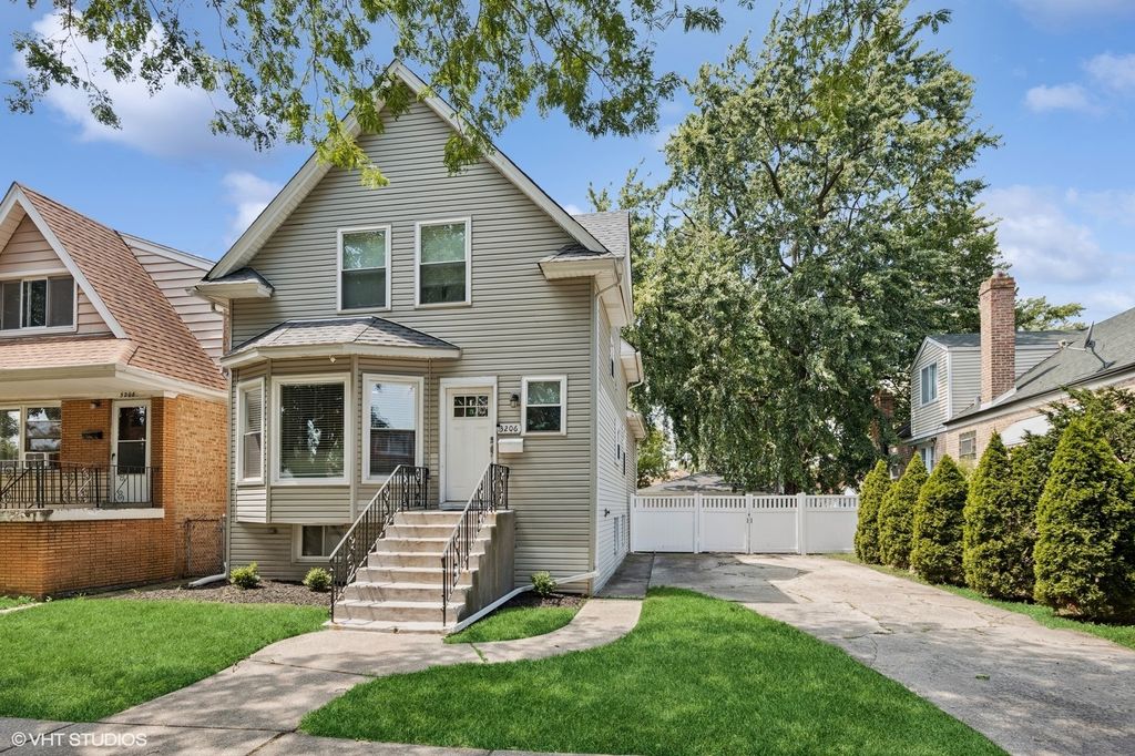 3206 Highland Avenue, Berwyn, IL 60402