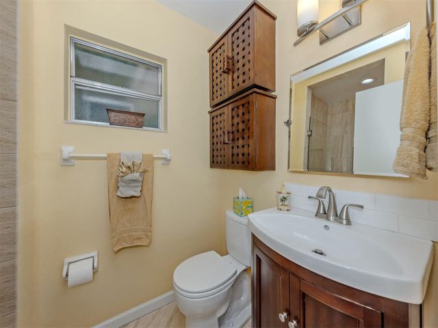 509 HARBOR DRIVE S, Venice, FL 34285