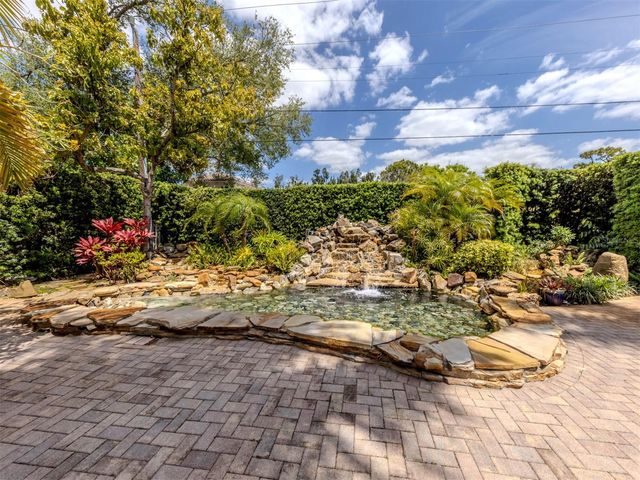 509 HARBOR DRIVE S, Venice, FL 34285