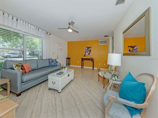 509 HARBOR DRIVE S, Venice, FL 34285