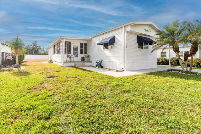 214 LEISURE WAY, Palmetto, FL 34221