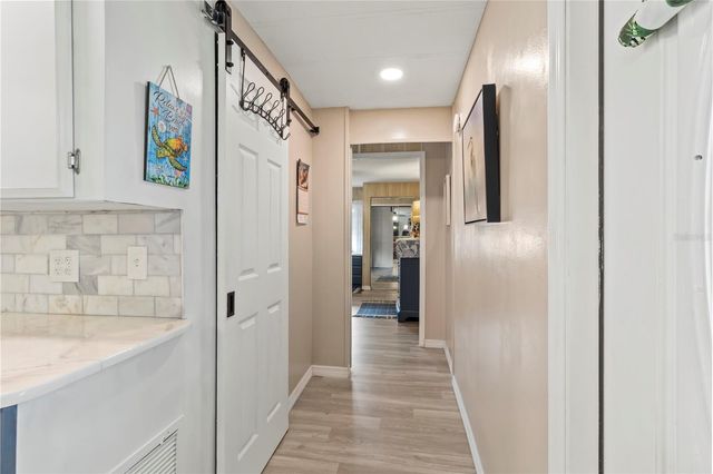 214 LEISURE WAY, Palmetto, FL 34221