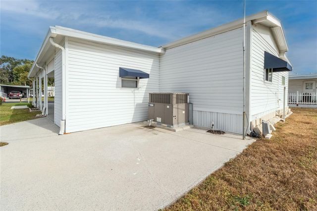 214 LEISURE WAY, Palmetto, FL 34221