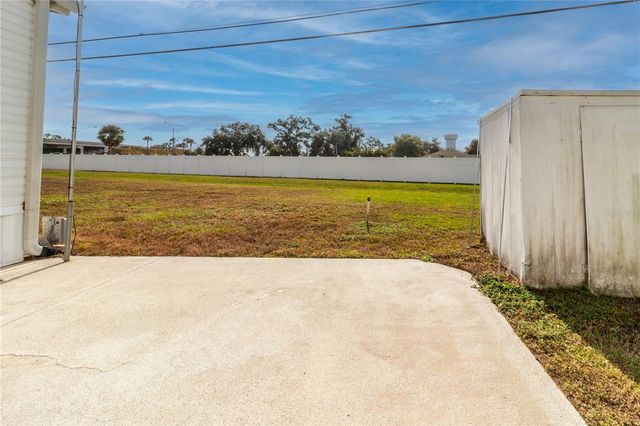 214 LEISURE WAY, Palmetto, FL 34221