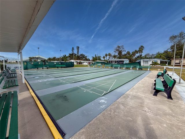 214 LEISURE WAY, Palmetto, FL 34221