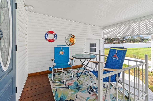 214 LEISURE WAY, Palmetto, FL 34221