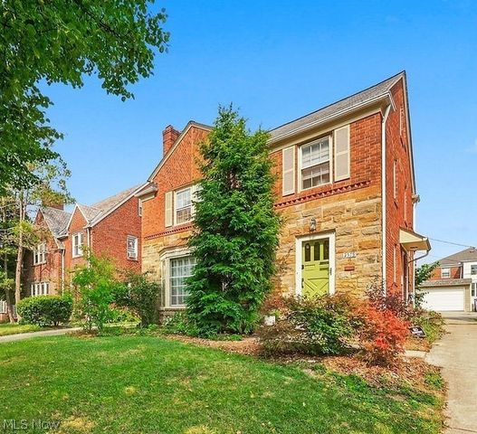 2579 Saybrook Road, University Heights, OH 44118