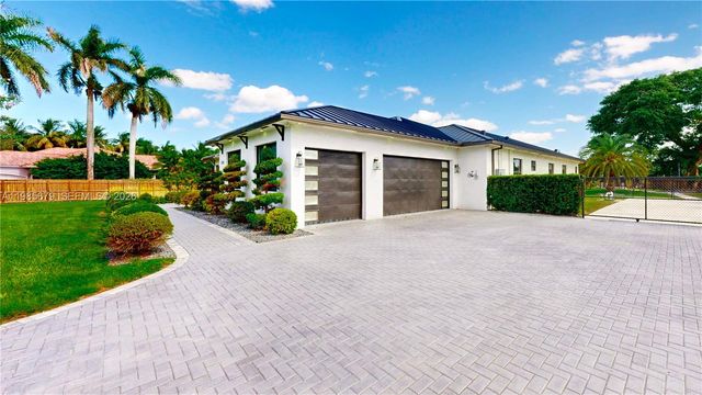 29371 SW 173rd Court, Homestead, FL 33030