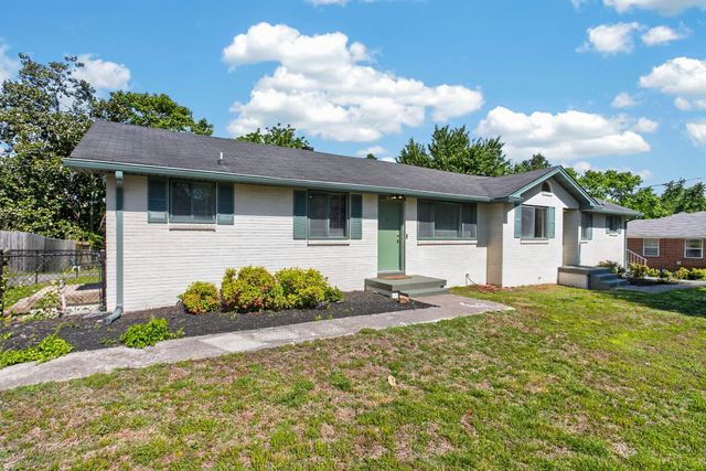 218 Cumberland Cir, Nashville, TN 37214