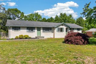 218 Cumberland Cir, Nashville, TN 37214