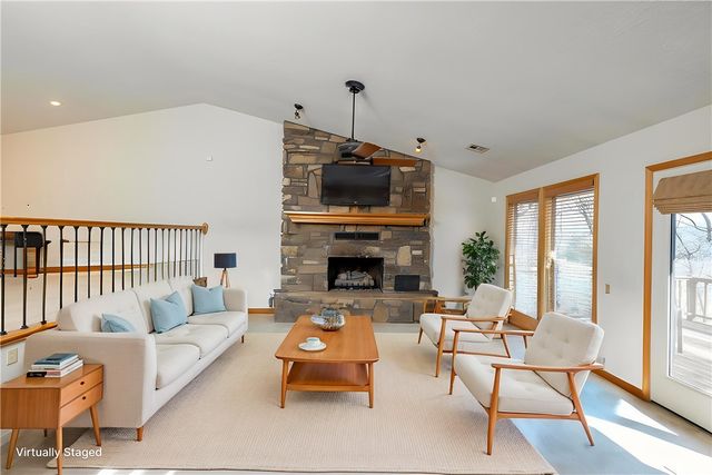 1500 Holly Place, Siloam Springs, AR 72761