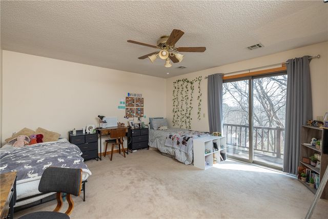 1500 Holly Place, Siloam Springs, AR 72761