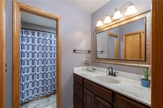 1500 Holly Place, Siloam Springs, AR 72761