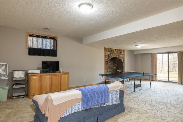 1500 Holly Place, Siloam Springs, AR 72761