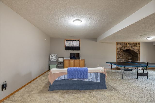 1500 Holly Place, Siloam Springs, AR 72761