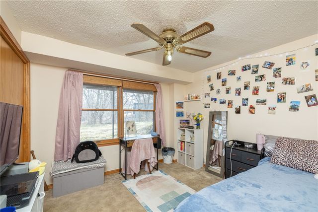 1500 Holly Place, Siloam Springs, AR 72761