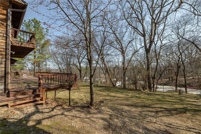 1500 Holly Place, Siloam Springs, AR 72761