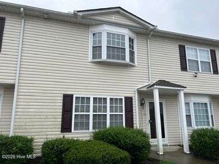 3800 E Vancroft Circle N3, Winterville, NC 28590