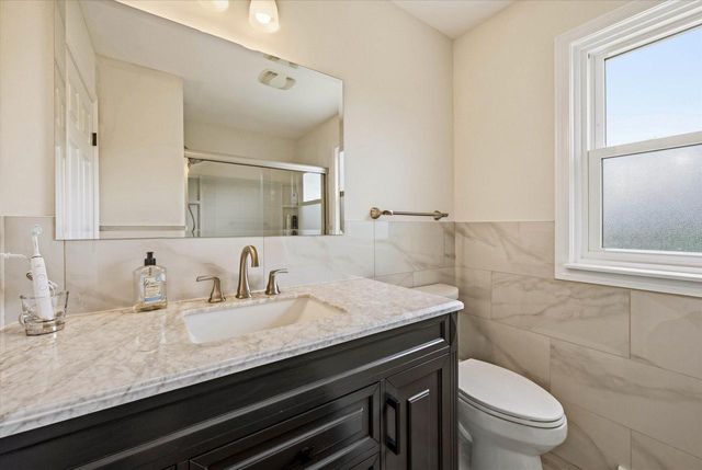 8821 S Carrollville CIRCLE, Oak Creek, WI 53154