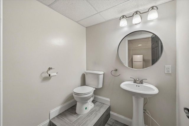 8821 S Carrollville CIRCLE, Oak Creek, WI 53154