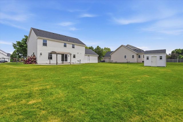 8821 S Carrollville CIRCLE, Oak Creek, WI 53154