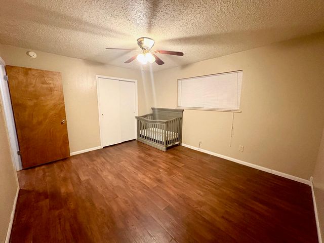 1522 Duncan, Henderson, TX 75654