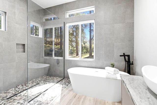 3087 Secret Lake Trail, Cool, CA 95614