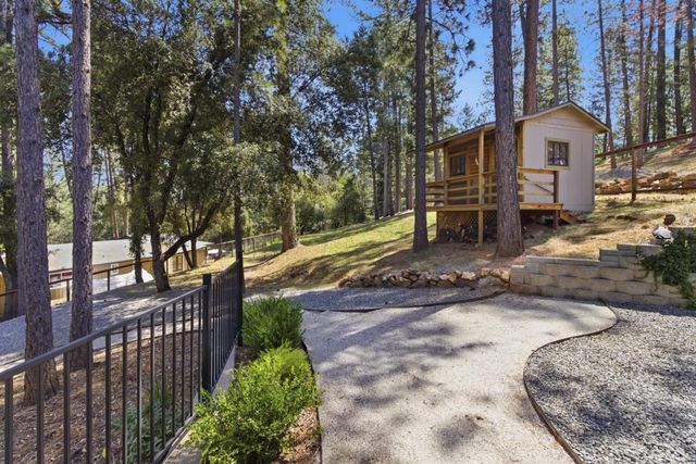 3087 Secret Lake Trail, Cool, CA 95614