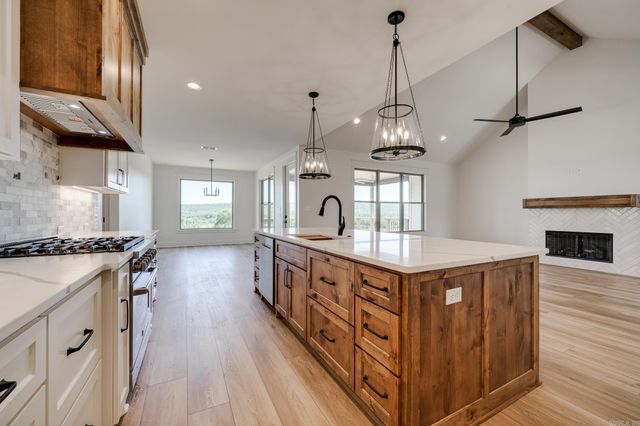 268 Castleberry Road, Greenbrier, AR 72058