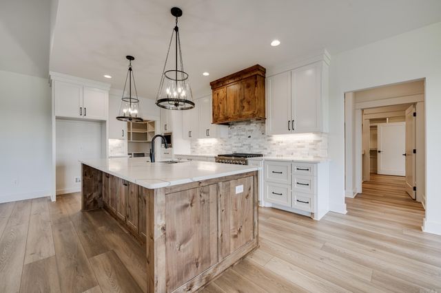 268 Castleberry Road, Greenbrier, AR 72058