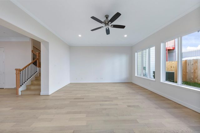 946 Judiway Street, Houston, TX 77018