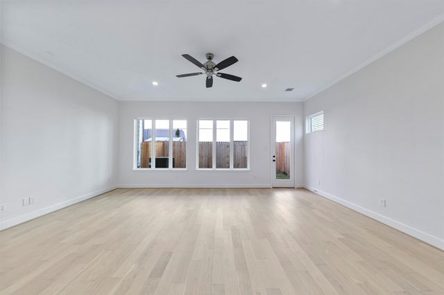 946 Judiway Street, Houston, TX 77018