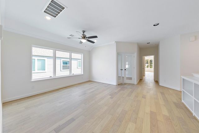 946 Judiway Street, Houston, TX 77018