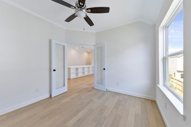 946 Judiway Street, Houston, TX 77018