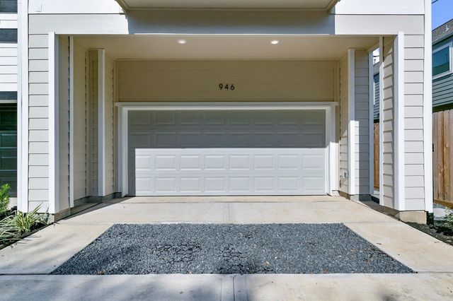 946 Judiway Street, Houston, TX 77018