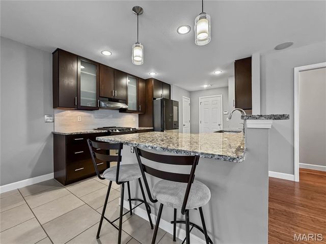 2020 Briarbend Court, Maryville, IL 62062