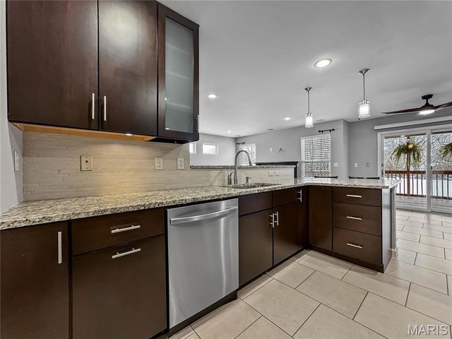 2020 Briarbend Court, Maryville, IL 62062