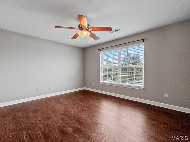 2020 Briarbend Court, Maryville, IL 62062