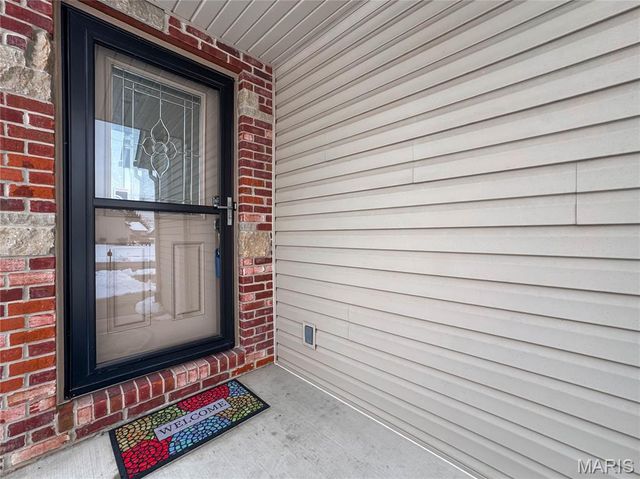 2020 Briarbend Court, Maryville, IL 62062