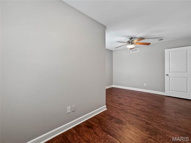 2020 Briarbend Court, Maryville, IL 62062