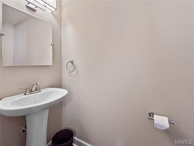 2020 Briarbend Court, Maryville, IL 62062