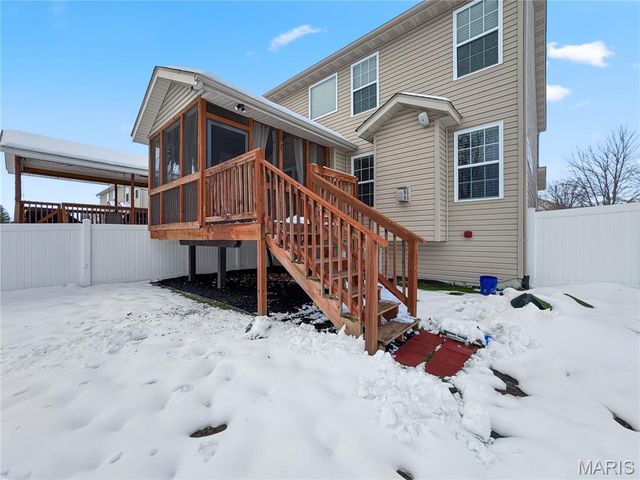 2020 Briarbend Court, Maryville, IL 62062